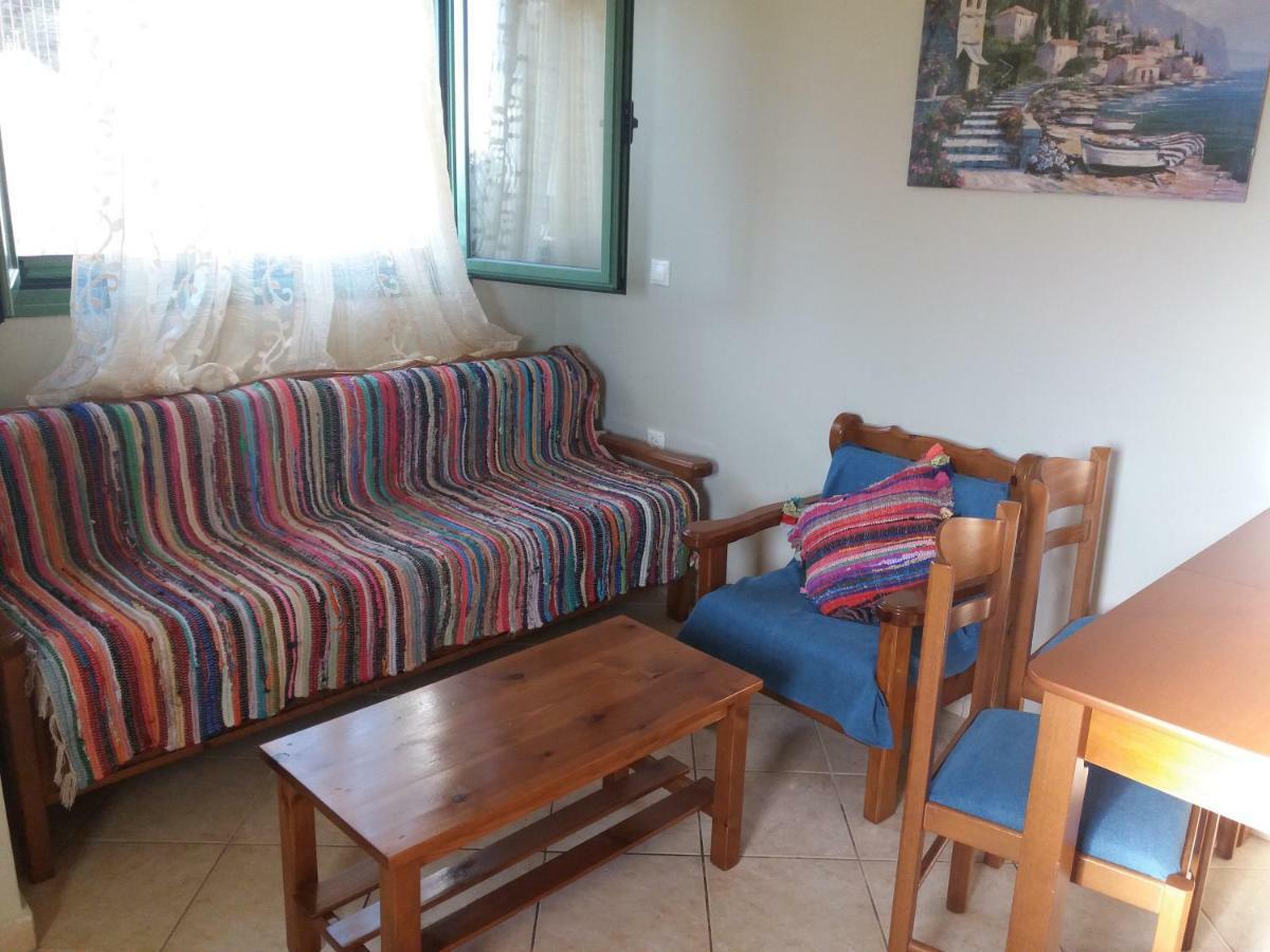 Vegera Apartment M Vasilikiádhes Buitenkant foto